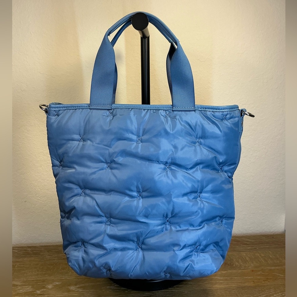 Laundry By Shelli Segal Blue Quilted Tote